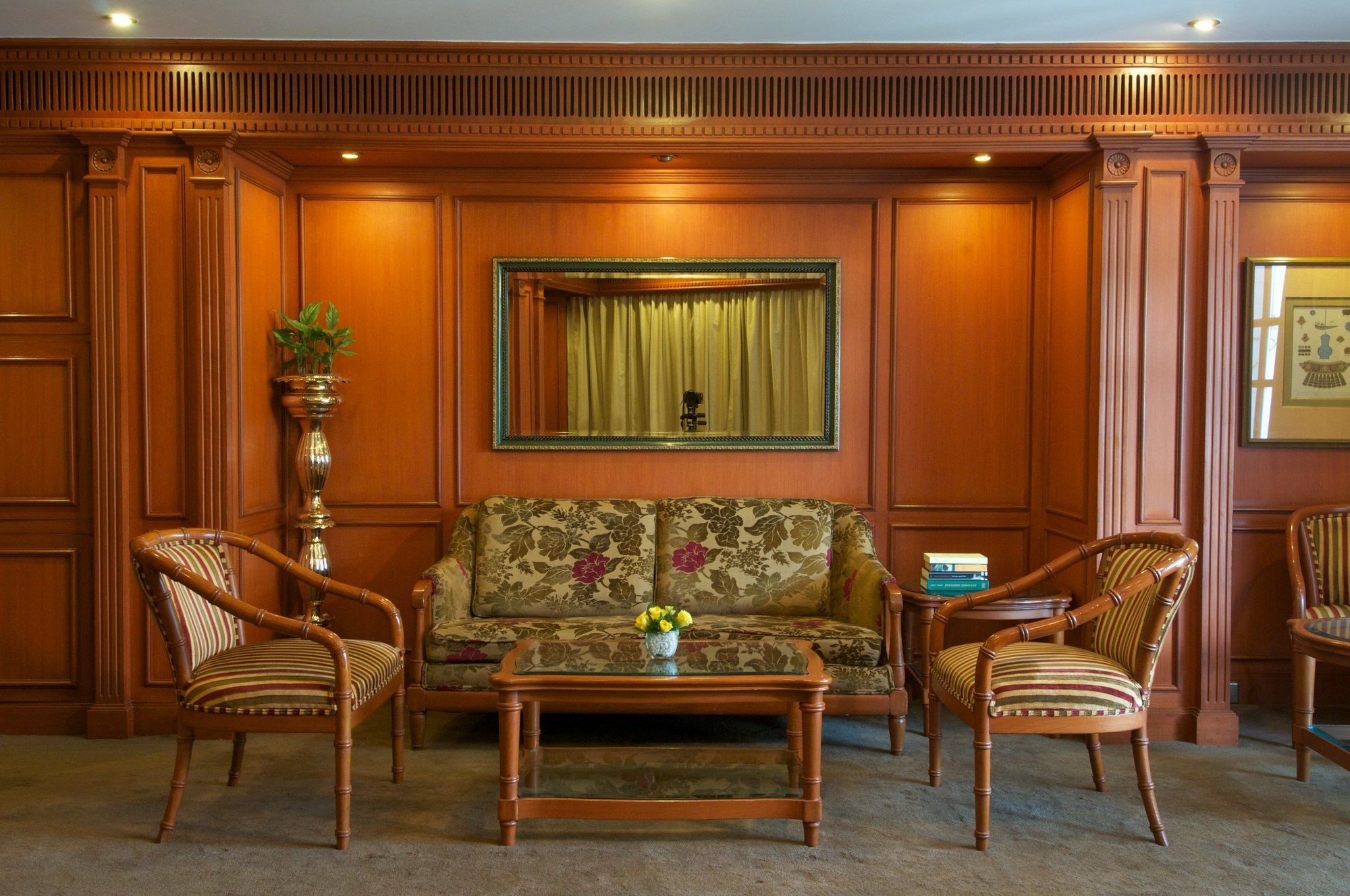 Hotel Taj Mahal Lakhnaú Exteriér fotografie